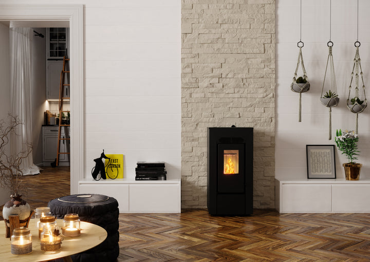 Anja 9 – Stufa a Pellet Compatta e Canalizzabile | 8,9kW – Classe A+ | Colore Nero