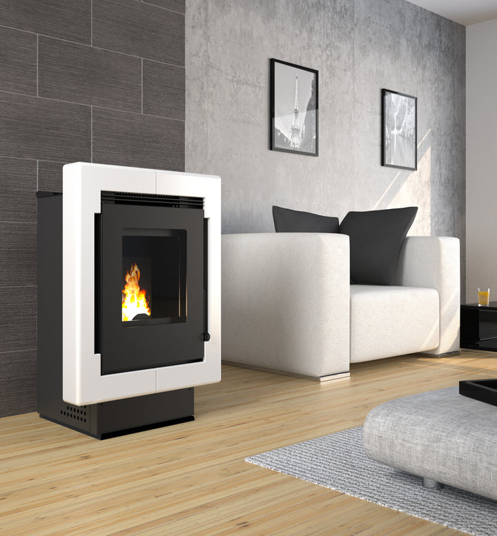 Lumi 11,6 kw – Classe A+ | Stufa a Pellet in Maiolica | Colore Bianco