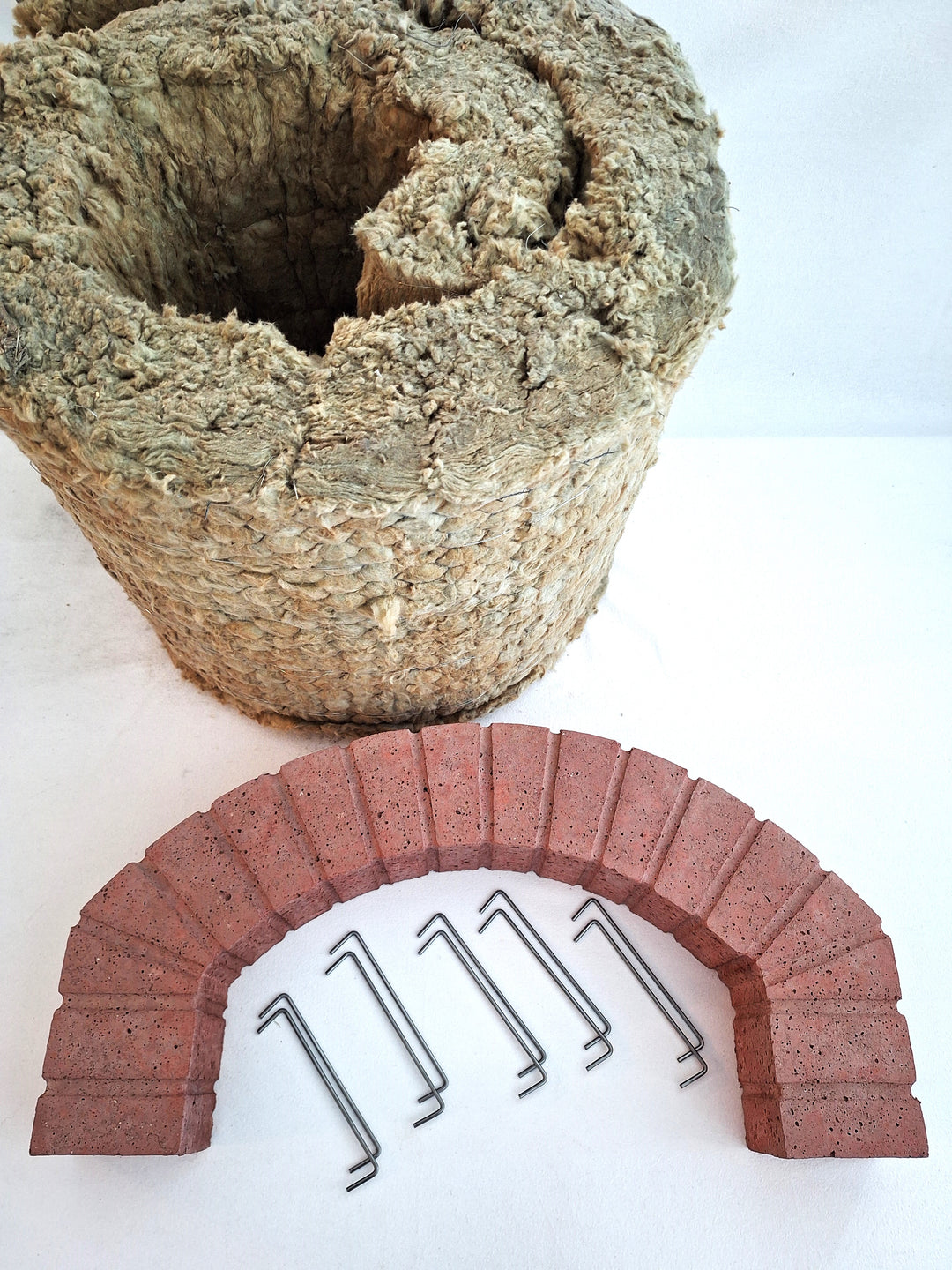 Kit Assemblaggio Forno Procida – Lana di Roccia, Arco Bocca e Graffe 25 pz