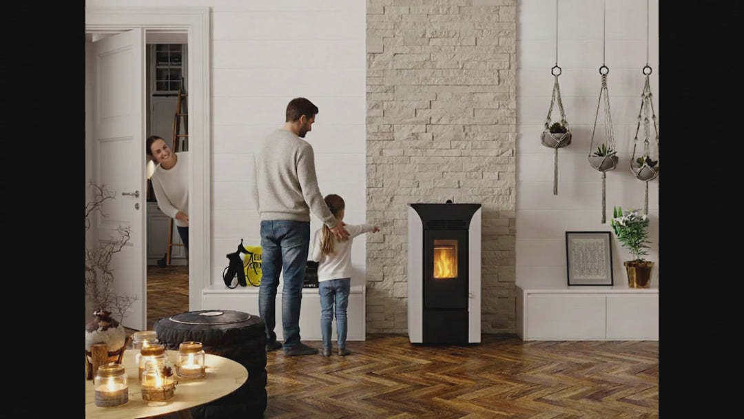Anja 9 – Stufa a Pellet Compatta e Canalizzabile | 8,9kW – Classe A+ | Colore Bianco